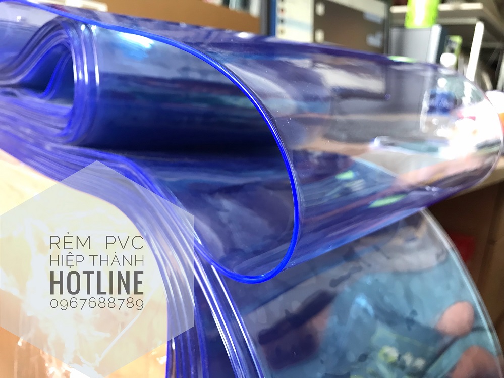 Màn nhựa PVC xanh trong được gia công tại Hiệp Thành