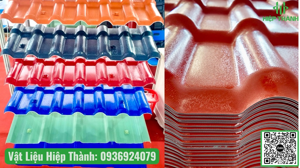 Tại tổng kho tôn PVC Hiệp Thành. Màu sắc đa dạng, mẫu sóng tôn, 7 sóng ngói phù hợp với mọi thiết kế công trình