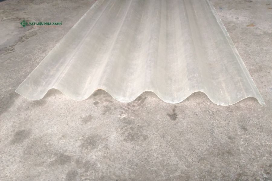 báo giá tấm polycarbonate dạng sóng