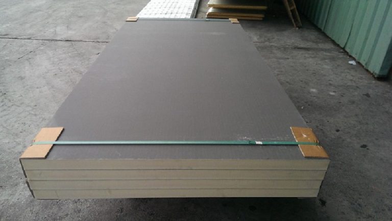 Gạch mát theo tấm