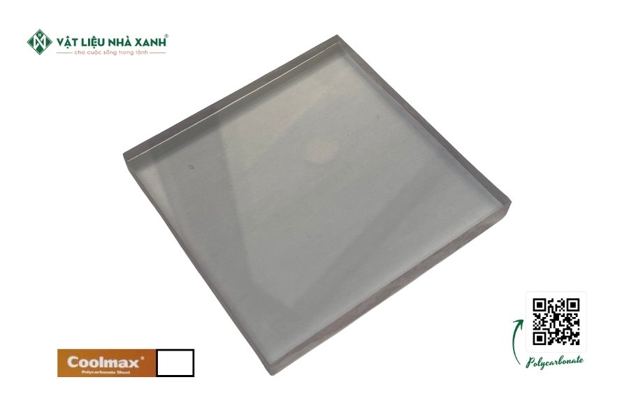 Tấm Polycarbonate đặc ruột Coolmax màu trong suốt