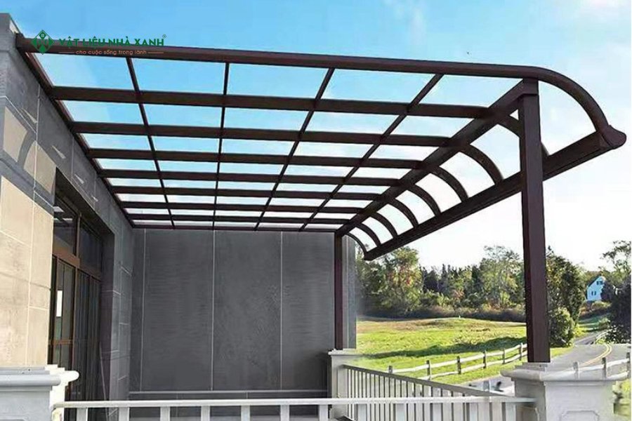 Màu sắc mái che sân thượng polycarbonate 4