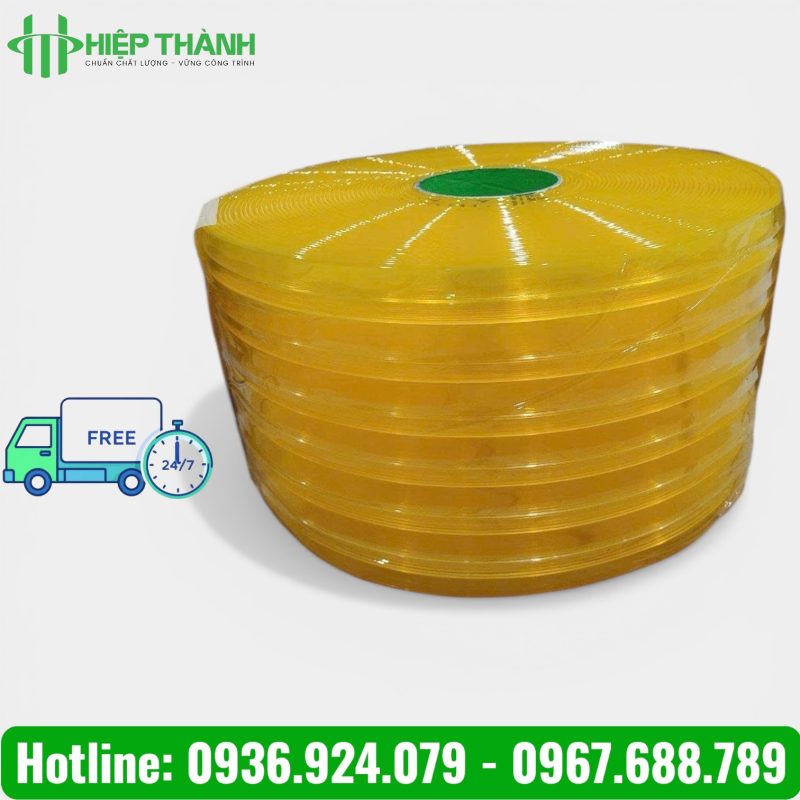 Cuộn rèm nhựa PVC màu vàng trong gân sóng đôi. Chuyên ngăn côn trùng