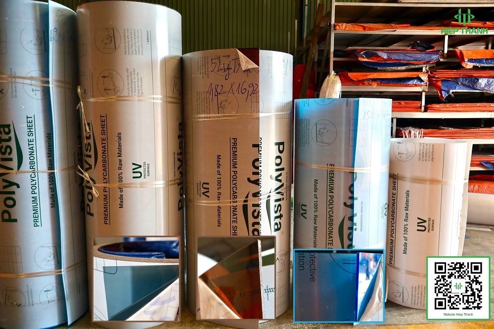 Tấm lợp lấy sáng polycarbonate nhóm độ dày từ 1mm 2mm đến 3mm có 4 khổ 1,22m ; 1.52m ; 1.82m ; 2.10m
