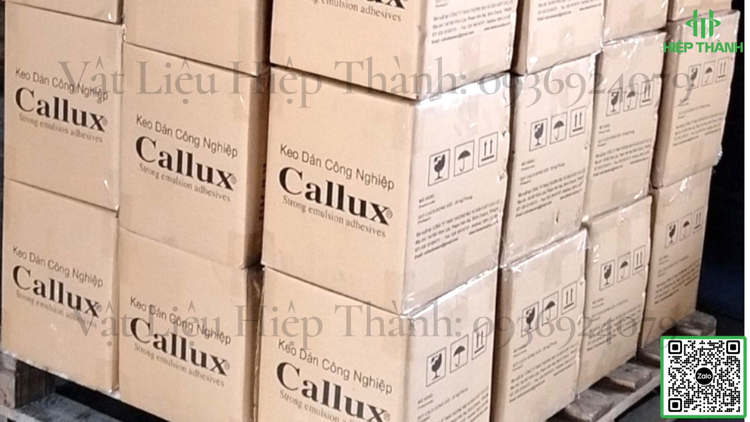 Keo sữa Callux phân phối bởi Hiệp Thành. Thùng đóng gói 25 bịch x 1kg